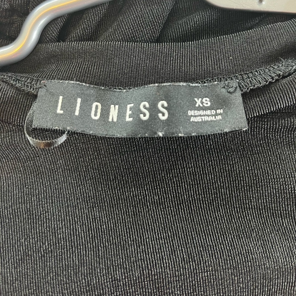Lioness Black Long Sleeve Dress - Picture 13 of 13